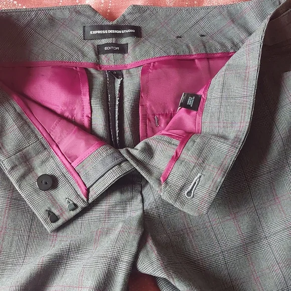 Slack - Picture 3 of 4